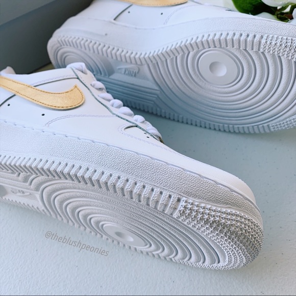 Nike Custom Air Force 1 NWT - Picture 12 of 16